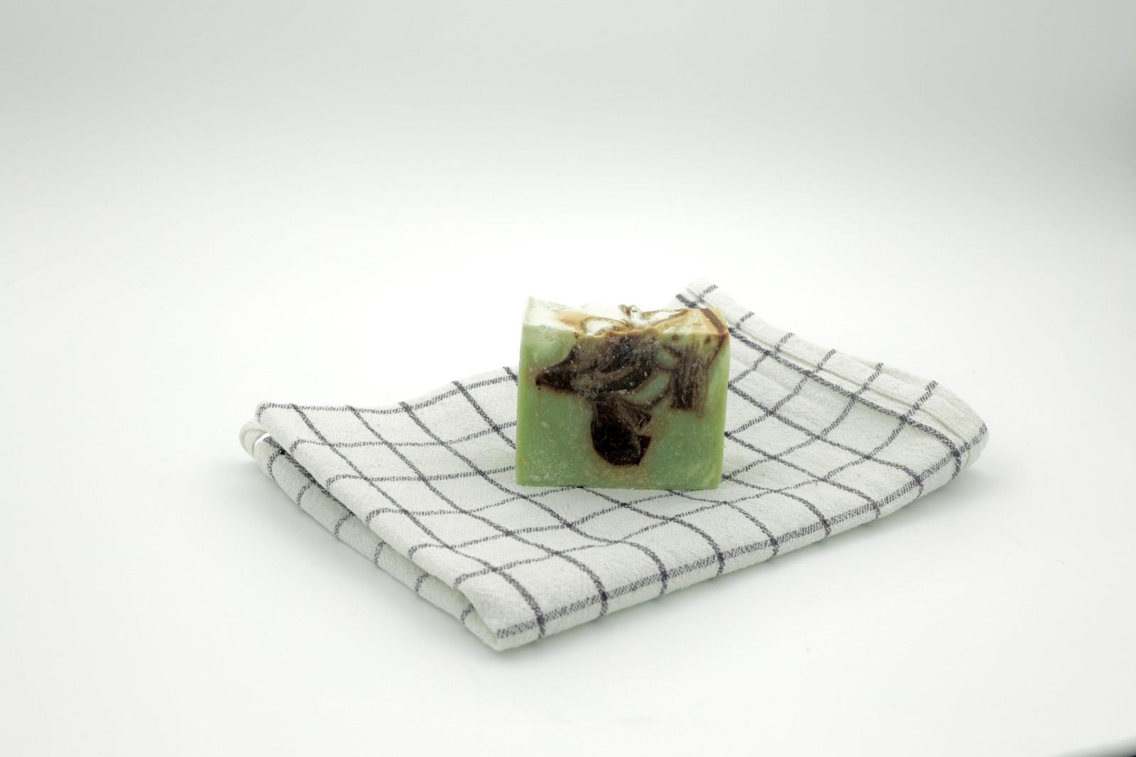 Naravno trdo milo - Meta-čokolada